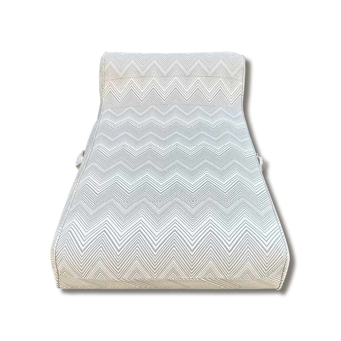 Luxe Linen-Like Inflatable Pool Lounge-Oyster Zag